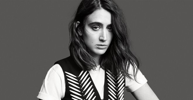 庆序章已启美妆、香氛与腕表共赴闪耀时刻mg不朽情缘游戏平台“伊”手快报 节(图21)