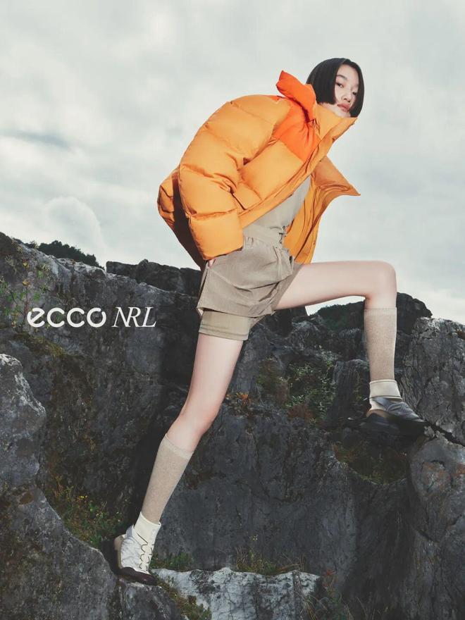 庆序章已启美妆、香氛与腕表共赴闪耀时刻mg不朽情缘游戏平台“伊”手快报 节(图25)